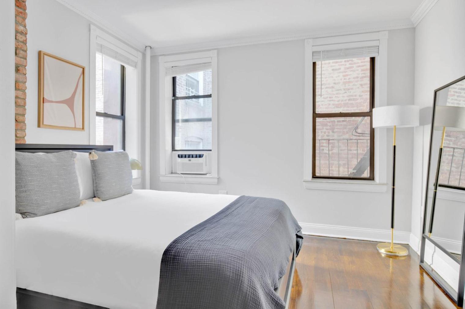 Apartment Hip W Village 1br W Wd Nr 1 Train Nyc-853 *