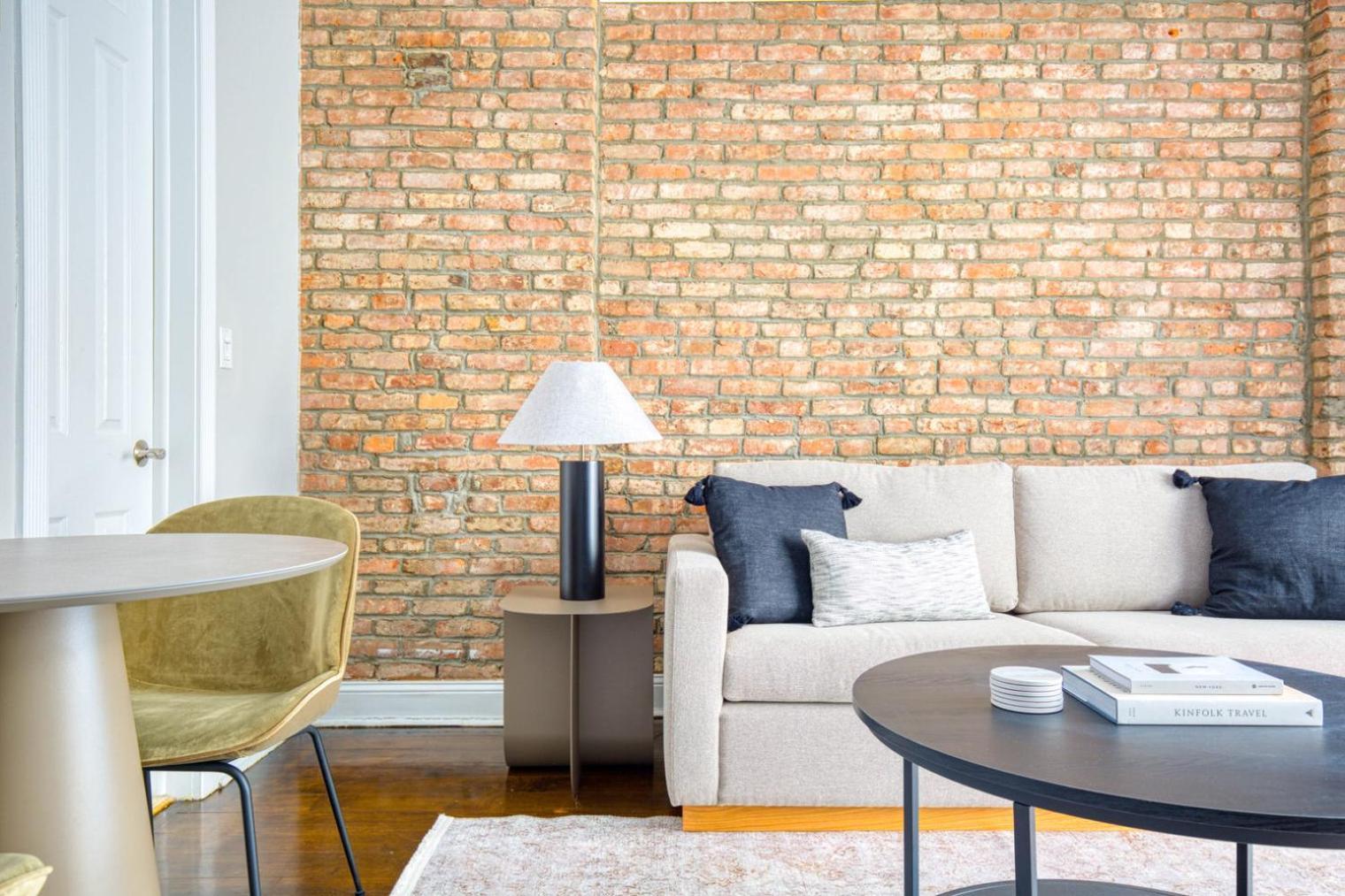 Hip W Village 1br W Wd Nr 1 Train Nyc-853 Apartment New York